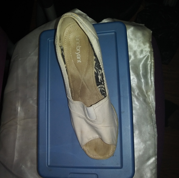 Basic Lane Bryant Wedges - Picture 2 of 2